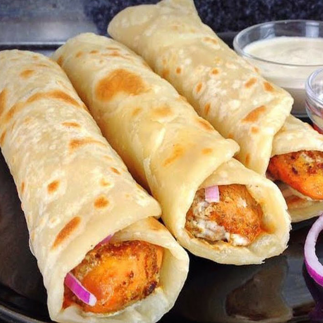 Chicken Malai Chatni Roll